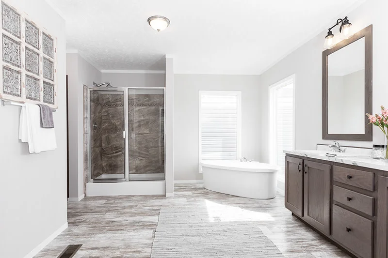 Mobile home bathroom renovation tips